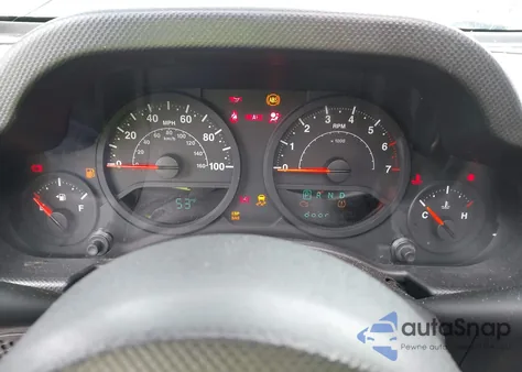 2008 Jeep Wrangler Unlimited X из США, поврежденный, VIN 1J4GA39198L646795